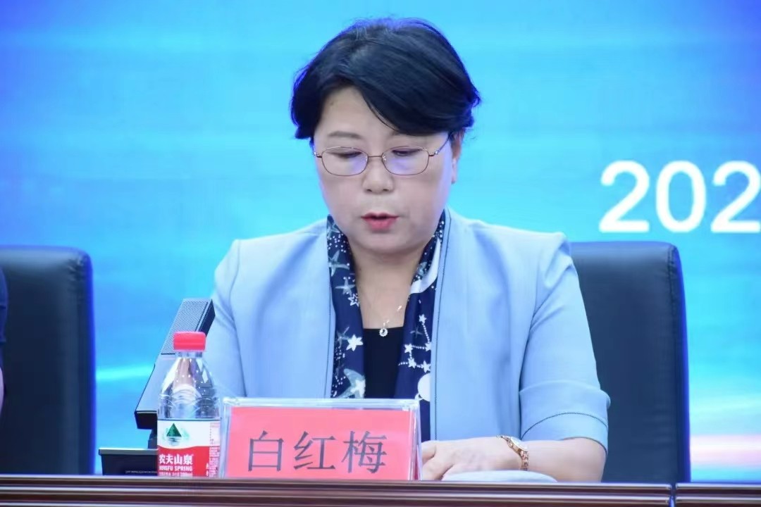 白红梅经理致辞.JPG